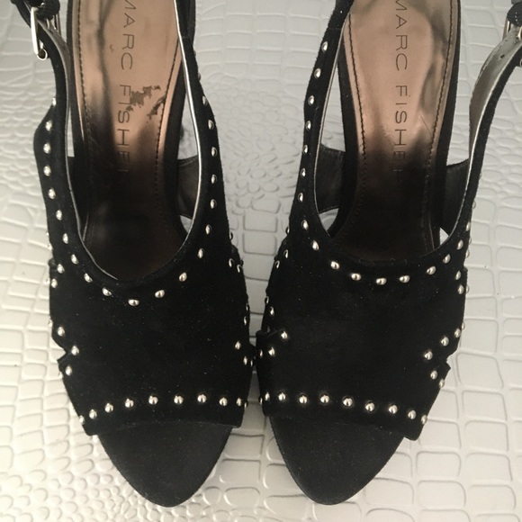 Heels - Picture 2 of 7